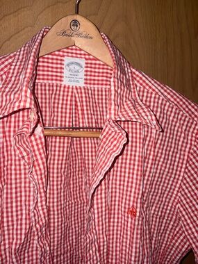 Brooks Brothers Red Gingham Men's Button-Down Shirt